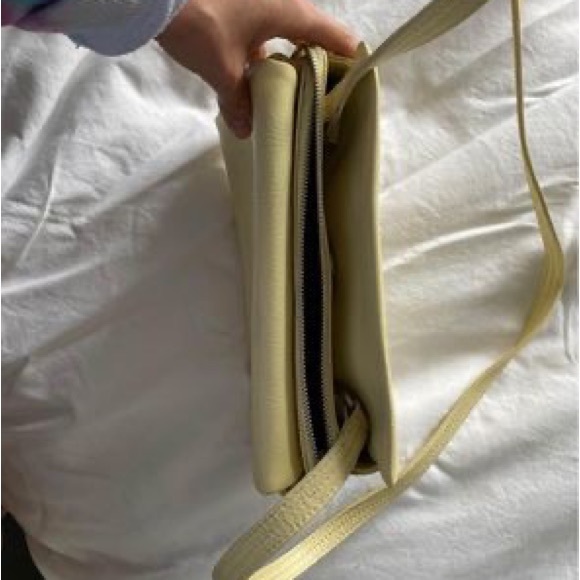 Matt and Nat Yellow Purse - Picture 2 of 4